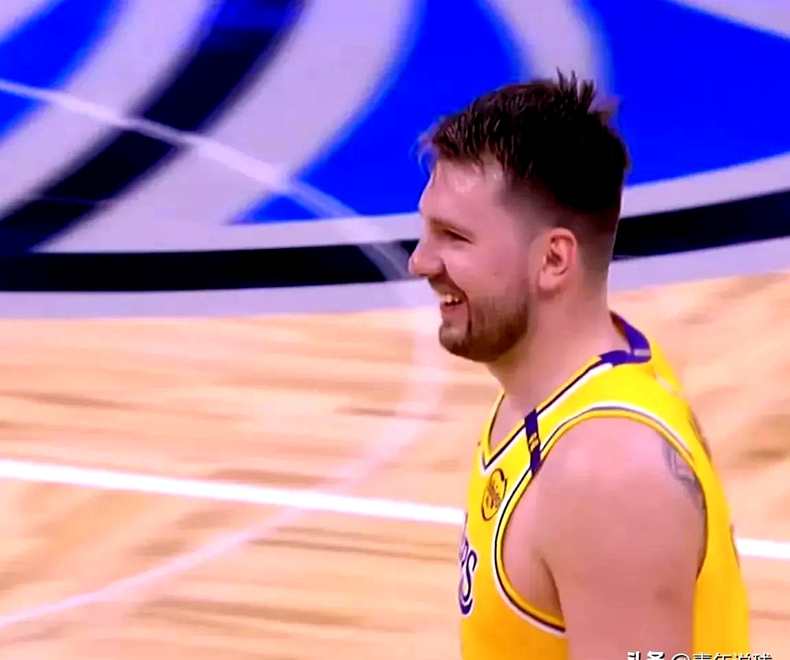 yabo-东契奇新星重要助攻表现突出，曼联前途光明！比赛高潮迭起-yabo